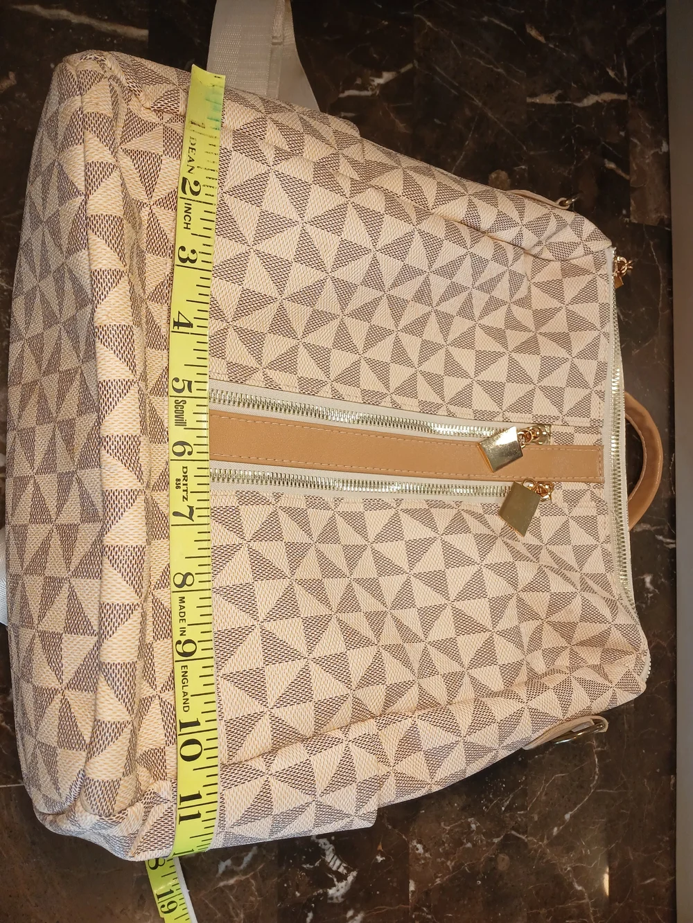 N/A chic cream